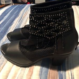 Black NWOT never worn.                    #24